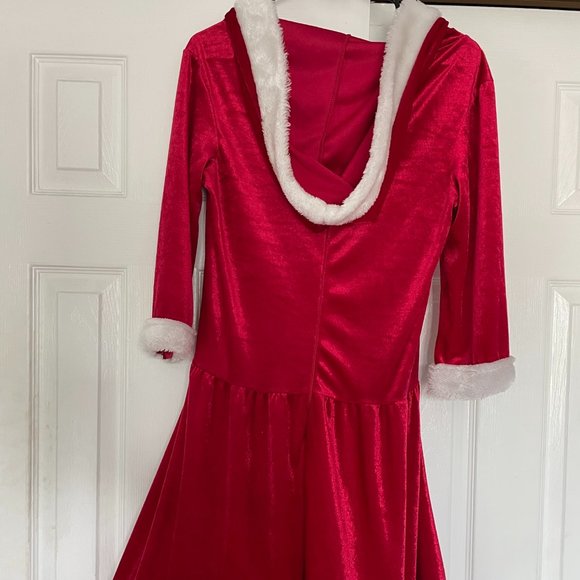 Mrs. Claus Costume - Velvet Hooded Dress Christmas - Picture 5 of 5
